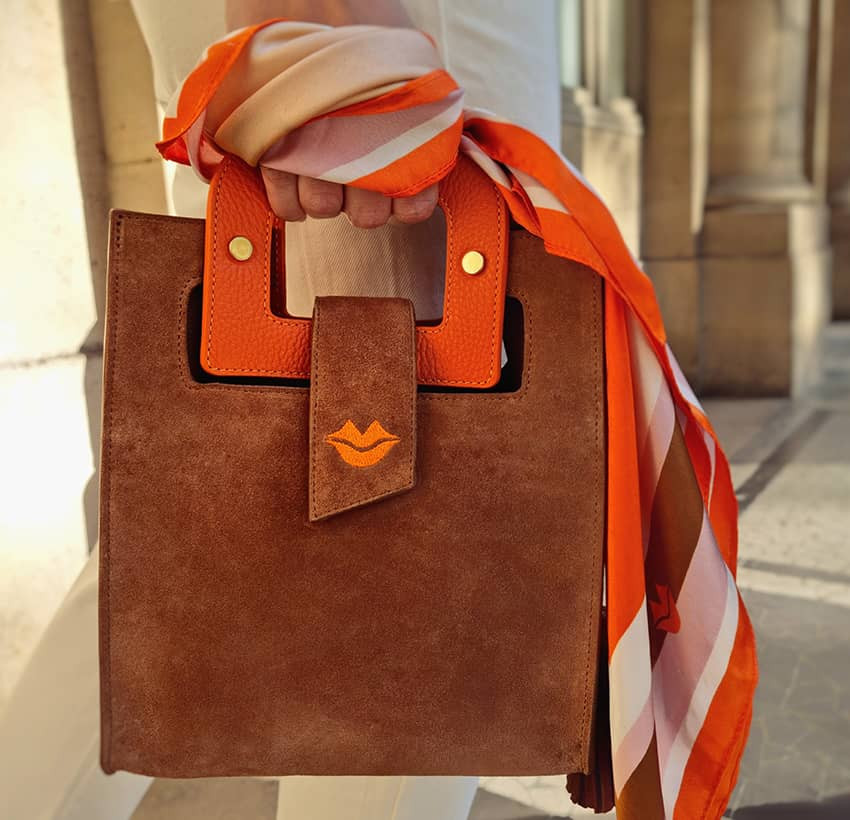Camel beige suede leather bag ARTISTE, orange handle and mouth embroidery , view 2  | Gloria Balensi
