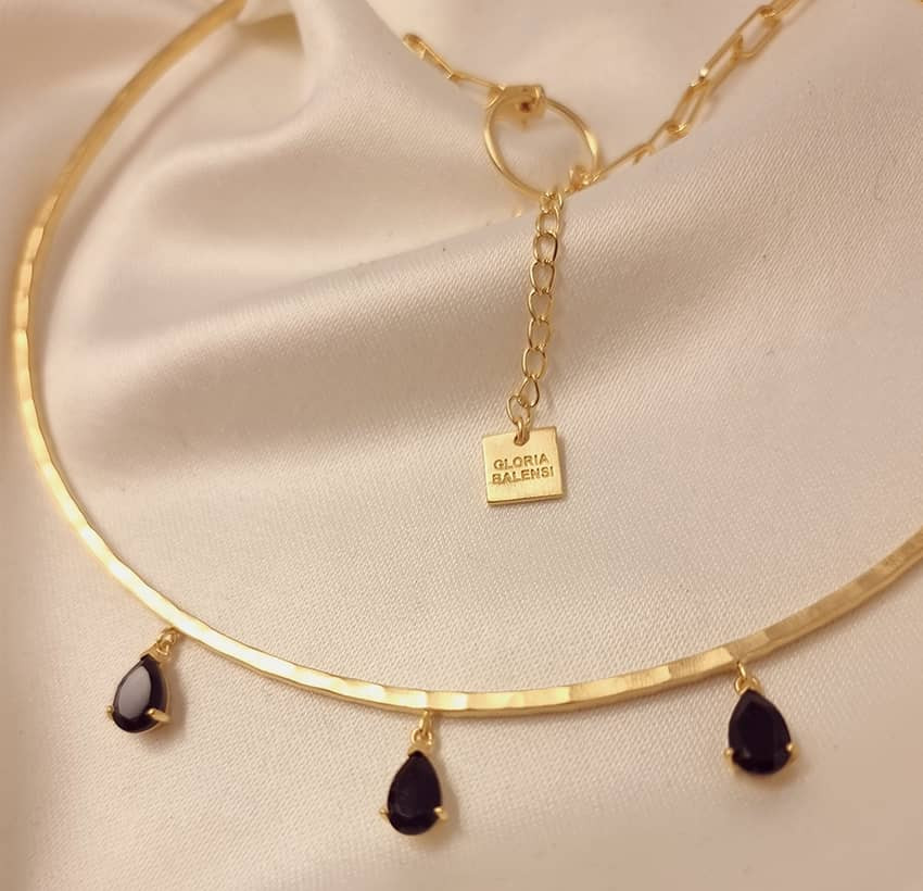 NAYA torque necklace with black Onyx | Gloria Balensi jewellery
