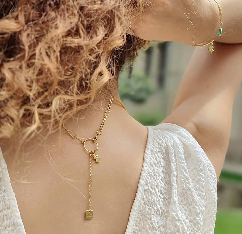 NAYA torque necklace with green Onyx | Gloria Balensi jewellery