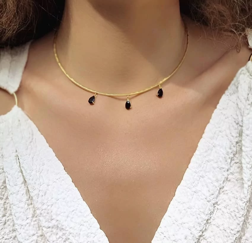 NAYA torque necklace with black Onyx |Gloria Balensi