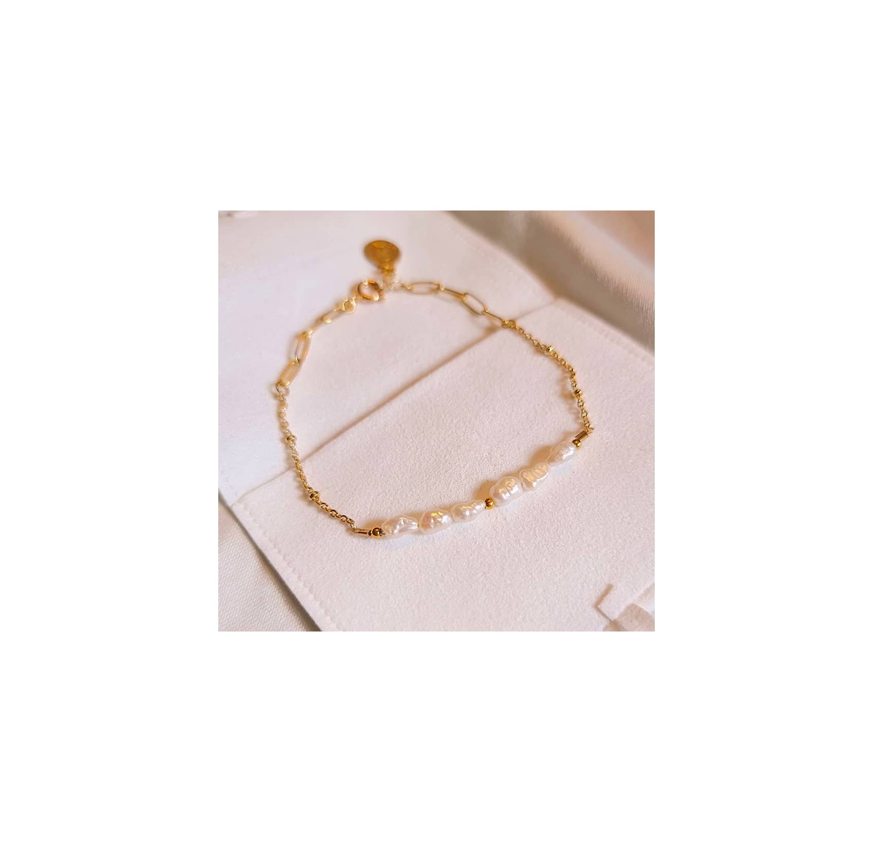 Bracelet chaîne plaqué or et perles baroques d'eau douce  | Gloria Balensi bijoux