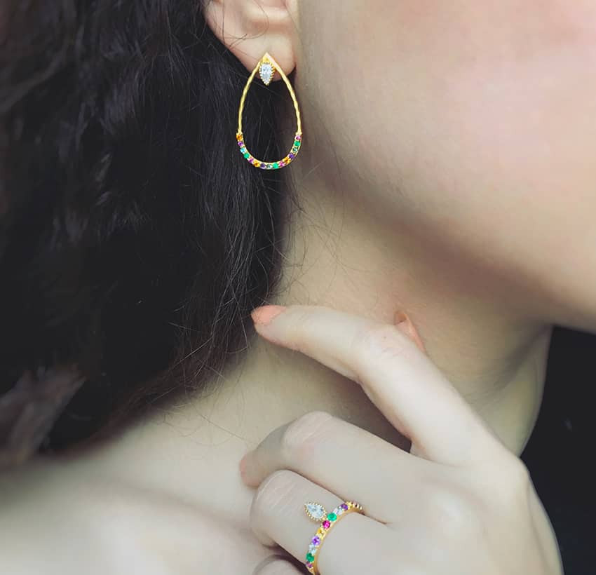 Boucles d'oreilles pendantes  BYZANCE plaqué or avec pierres semi-précieuses 2 | Gloria Balensi