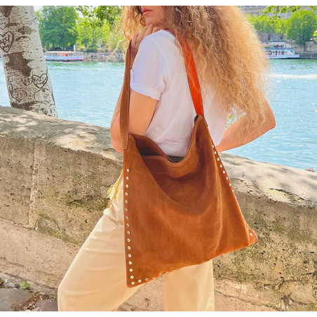Camel leather tote bag LOVELY, orange handles, and silver studs, lifestyle view 2 | Gloria Balensi