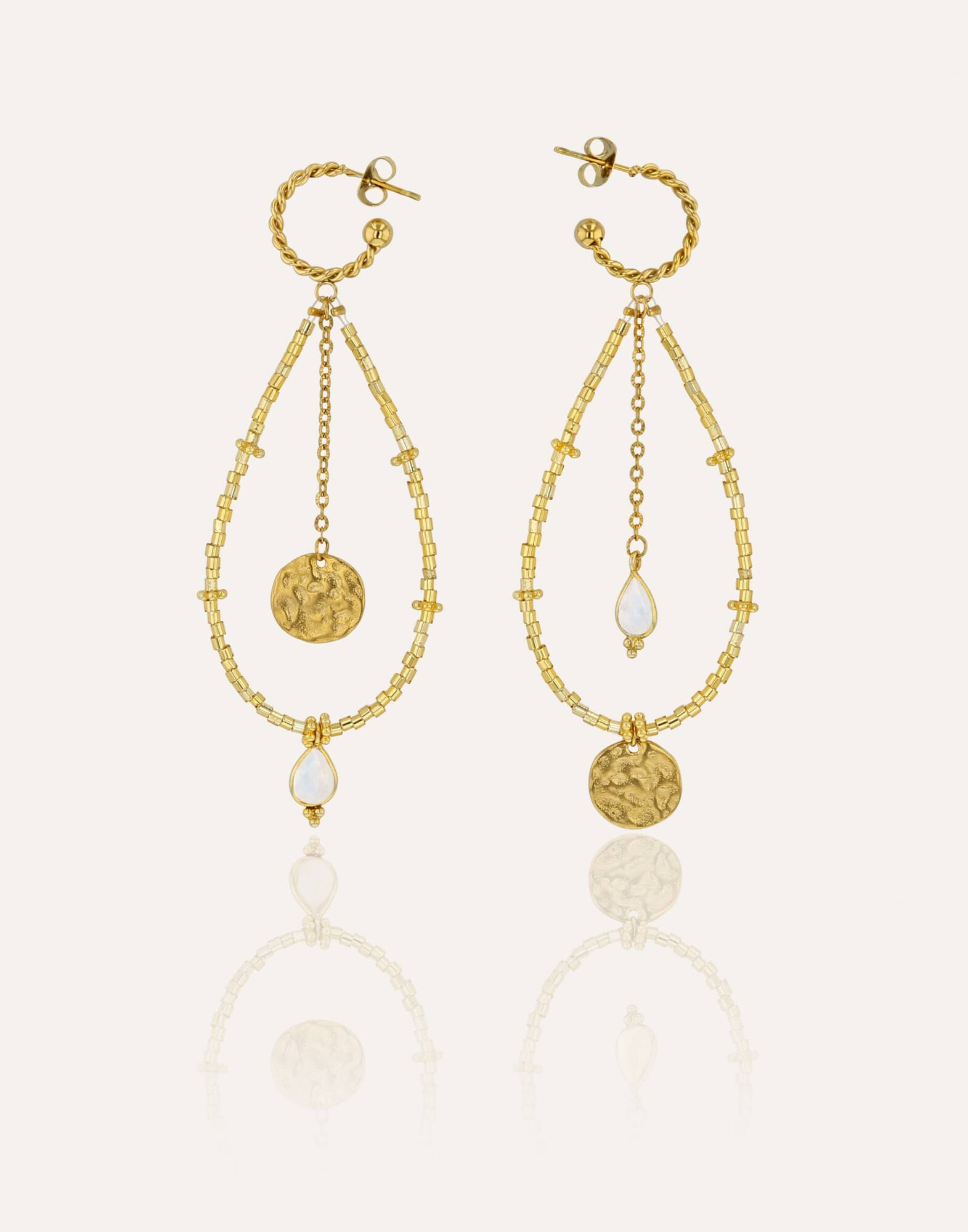 PERLA long gold earrings with MURANO glass beads and moonstone |Gloria Balensi