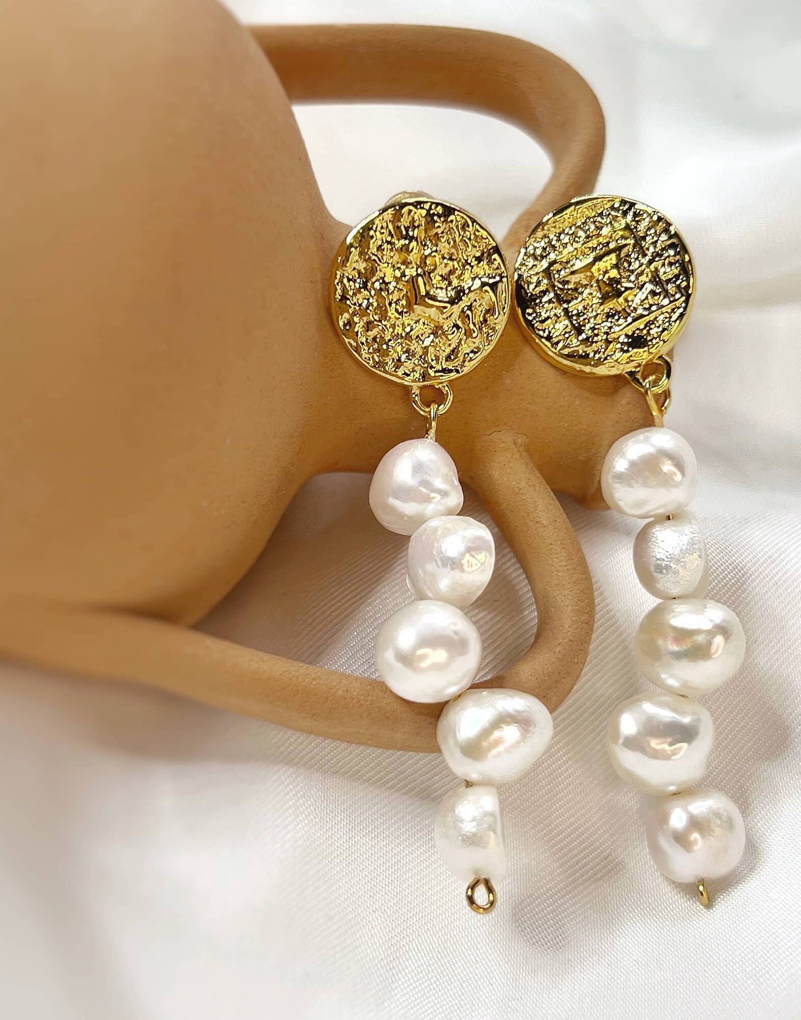 Boucles d'oreilles perles baroques d'eau douce LILYA |Gloria Balensi