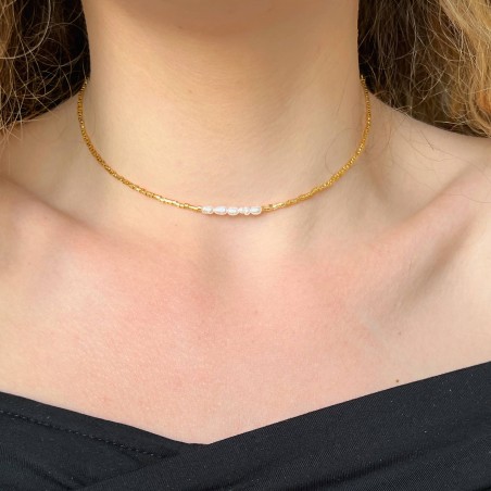 MILYA choker necklace in freshwater pearls and golden pearls| Gloria Balensi jewellery