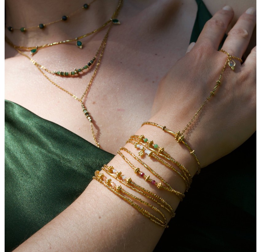 LOU bracelet in golden pearls and ruby zoïsite | Gloria Balensi jewellery