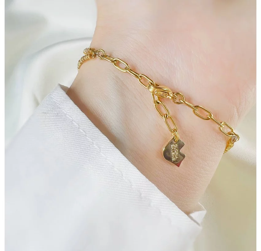 LOU bracelet in golden pearls and ruby zoïsite |Gloria Balensi