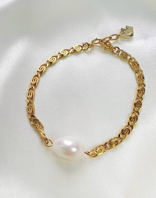 PERLYA gold bracelet in stainless steel and freshwater baroque pearl |Gloria Balensi
