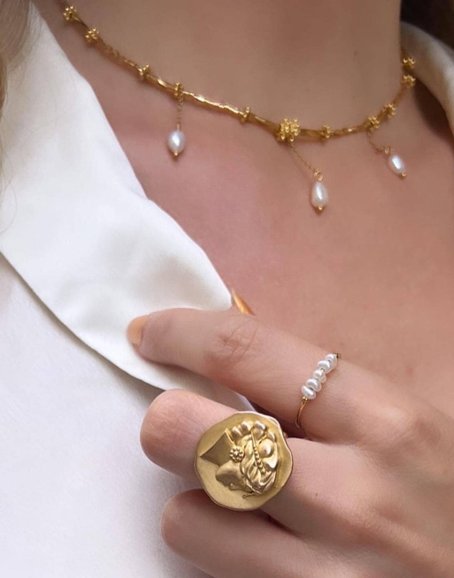 Necklace VENEZIA in glass beads of MURANO and baroque freshwater pearl |Gloria Balensi