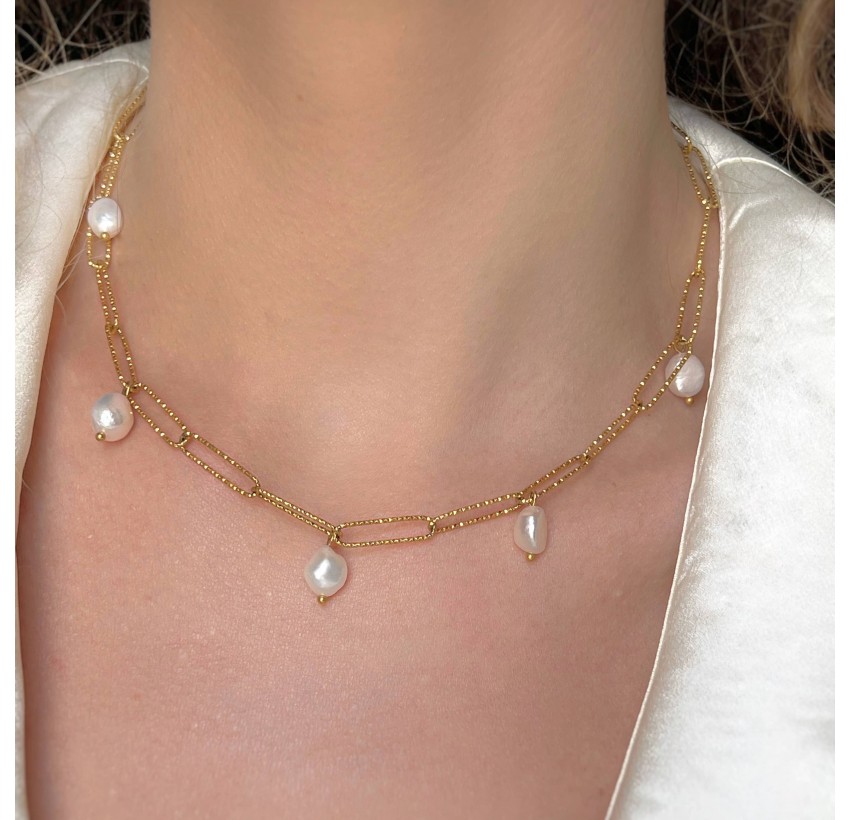 Collier waterproof doré DÉESSA en chaîne acier inoxydable grands maillons martelés et perles d’eau douce| Gloria Balensi bijoux