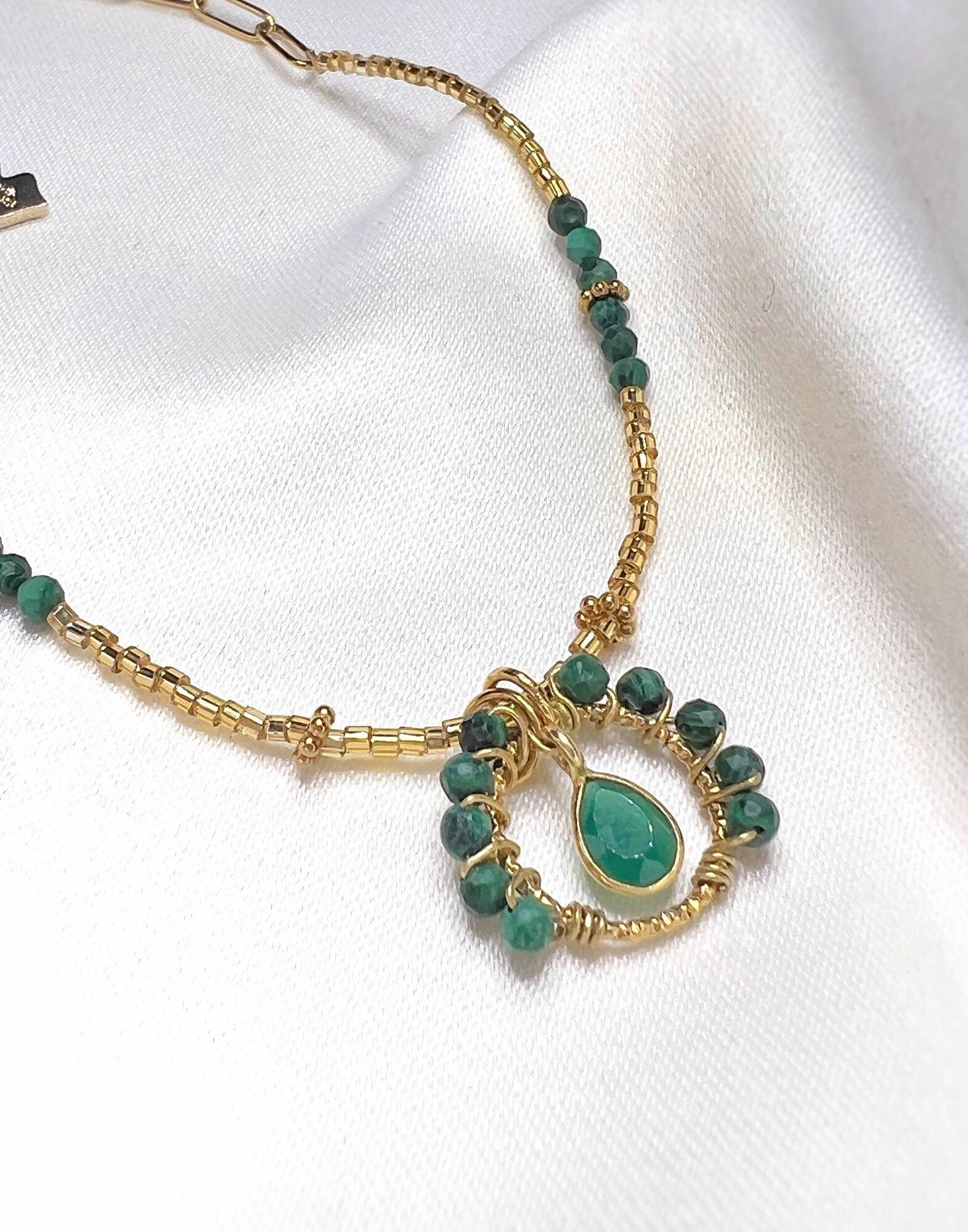 Collier malachite fleur pierre poire onyx vert en acier inoxydable |Gloria Balensi