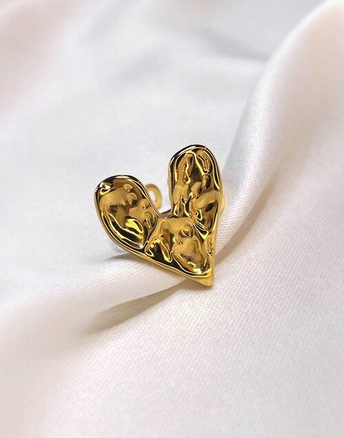 Bague coeur ajustable en acier inoxydable martelé doré |Gloria Balensi