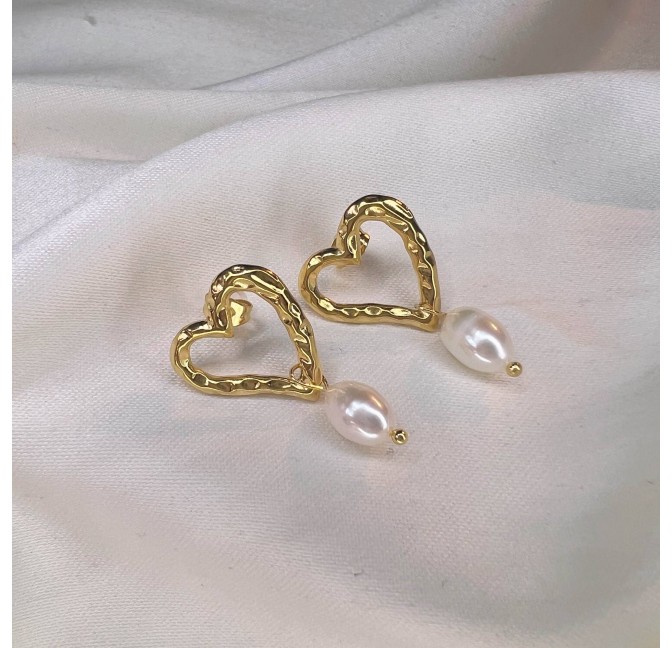 Boucles d’oreilles coeur en acier inoxydable et perles baroques d’eau douce AIMÉE |Gloria Balensi