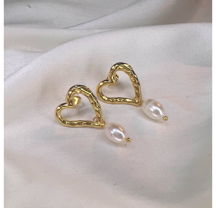 Stainless steel and freshwater baroque pearl heart earrings AIMÉE |Gloria Balensi