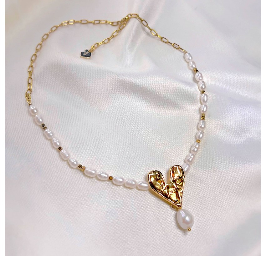 Collier de perles avec pendentif coeur en acier inoxydable | Gloria Balensi bijoux