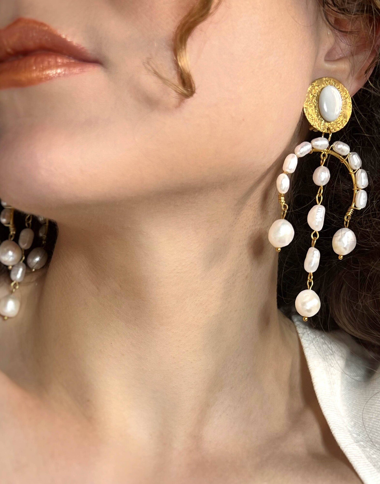 PERLILLA Freshwater Pearl and Stainless Steel Clip-On Earrings |Gloria Balensi