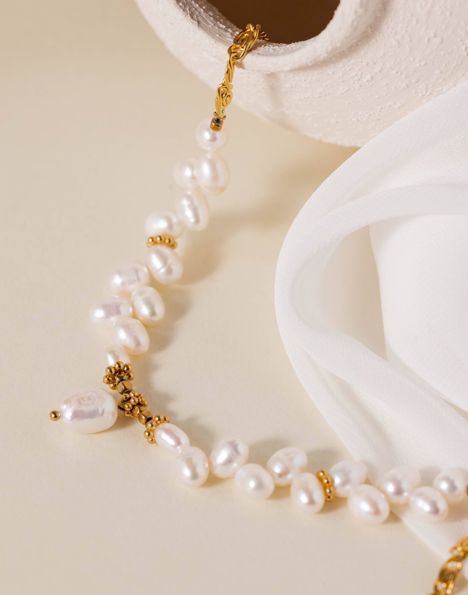 LAURIER Baroque Freshwater Pearl Necklace |Gloria Balensi