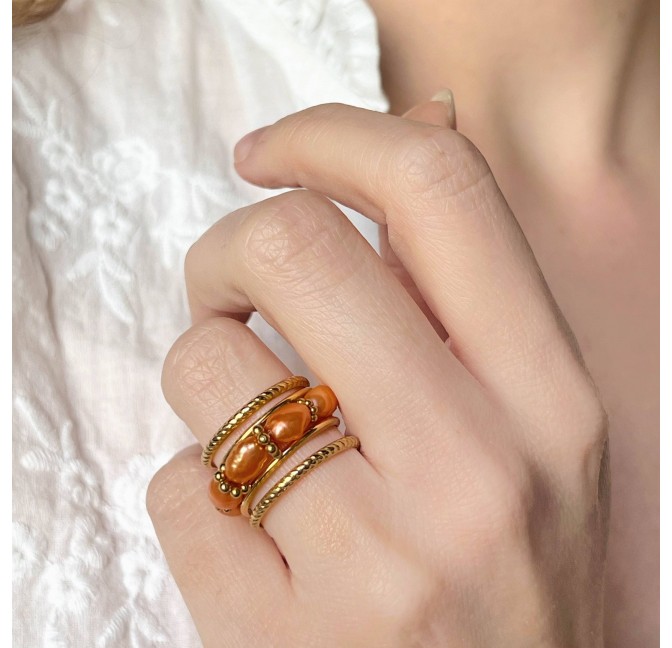 Adjustable ring in stainless steel and TERRA terracotta freshwater pearls | Gloria Balensi artisan jewellery designer