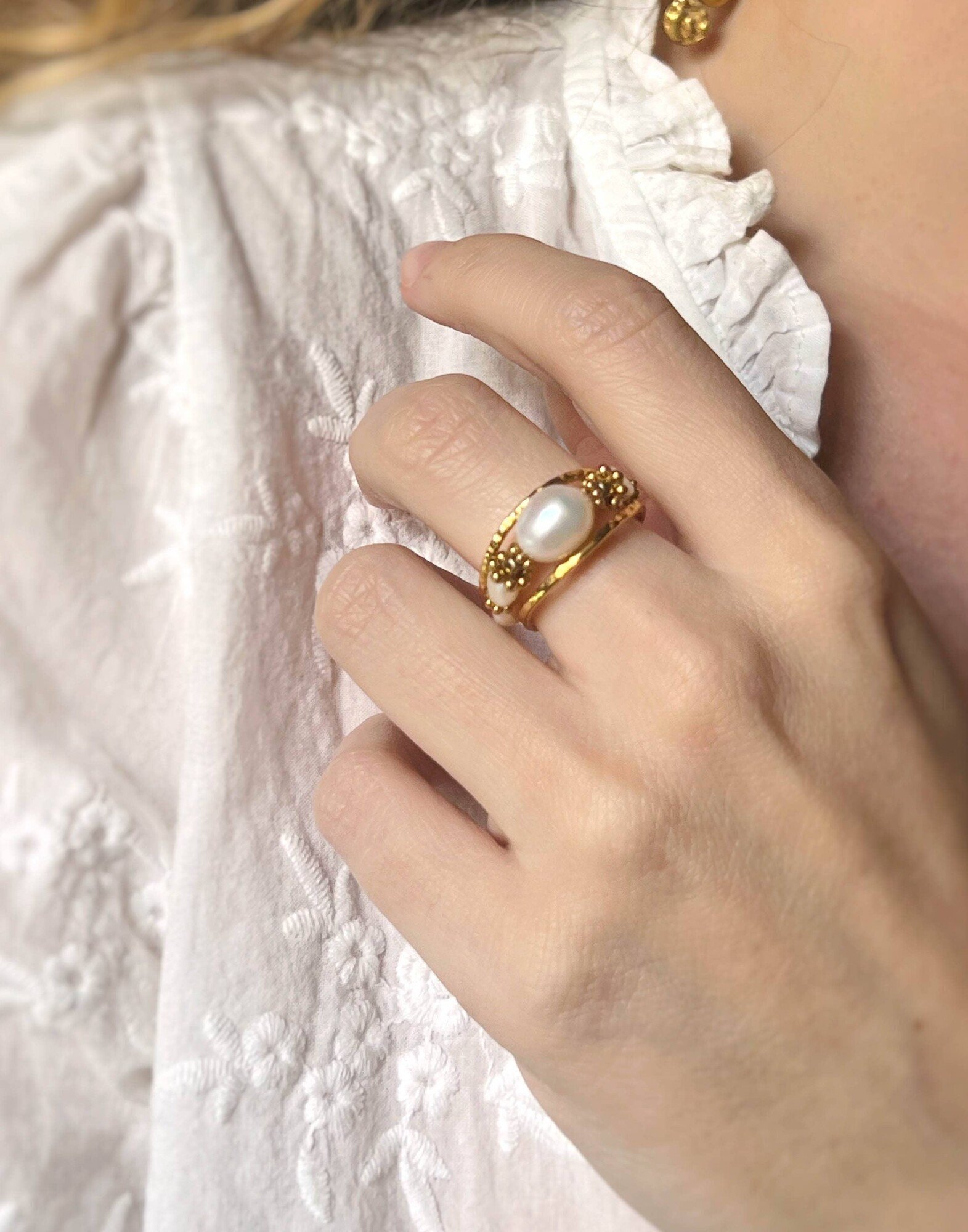 Bague ajustable en acier inoxydable et perles de culture - STELYA | Gloria Balensi Paris bijoux