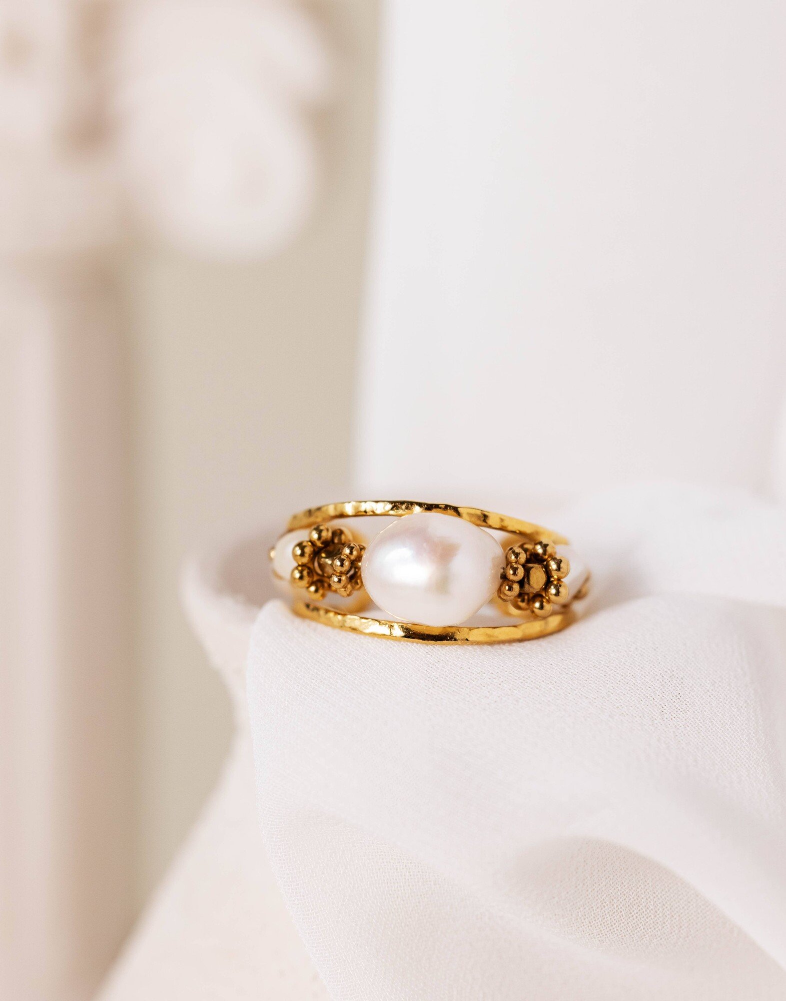 Bague ajustable en acier inoxydable et perles de culture - STELYA | Gloria Balensi Paris bijoux