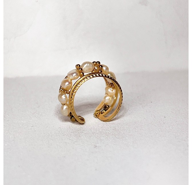 MINA adjustable ring in stainless steel and ecru freshwater pearls| Gloria Balensi artisan jewellery designer