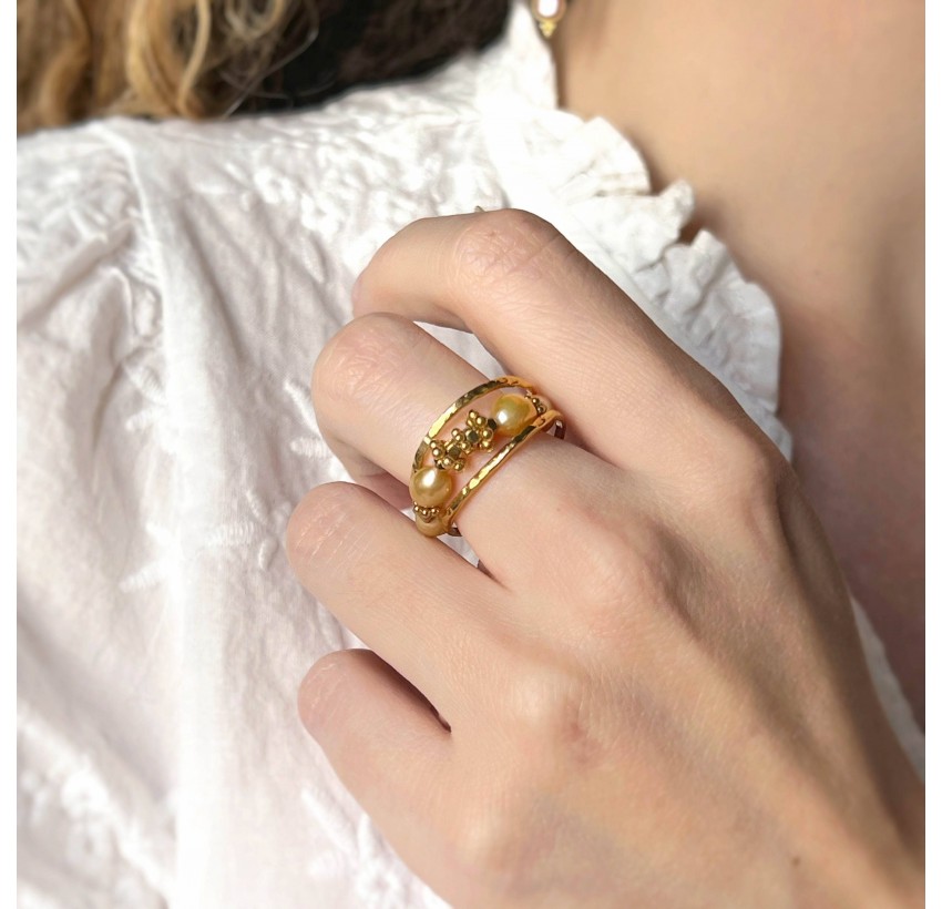 Bague ajustable en acier inoxydable et perles de culture dorée - LINA | Gloria Balensi Paris bijoux