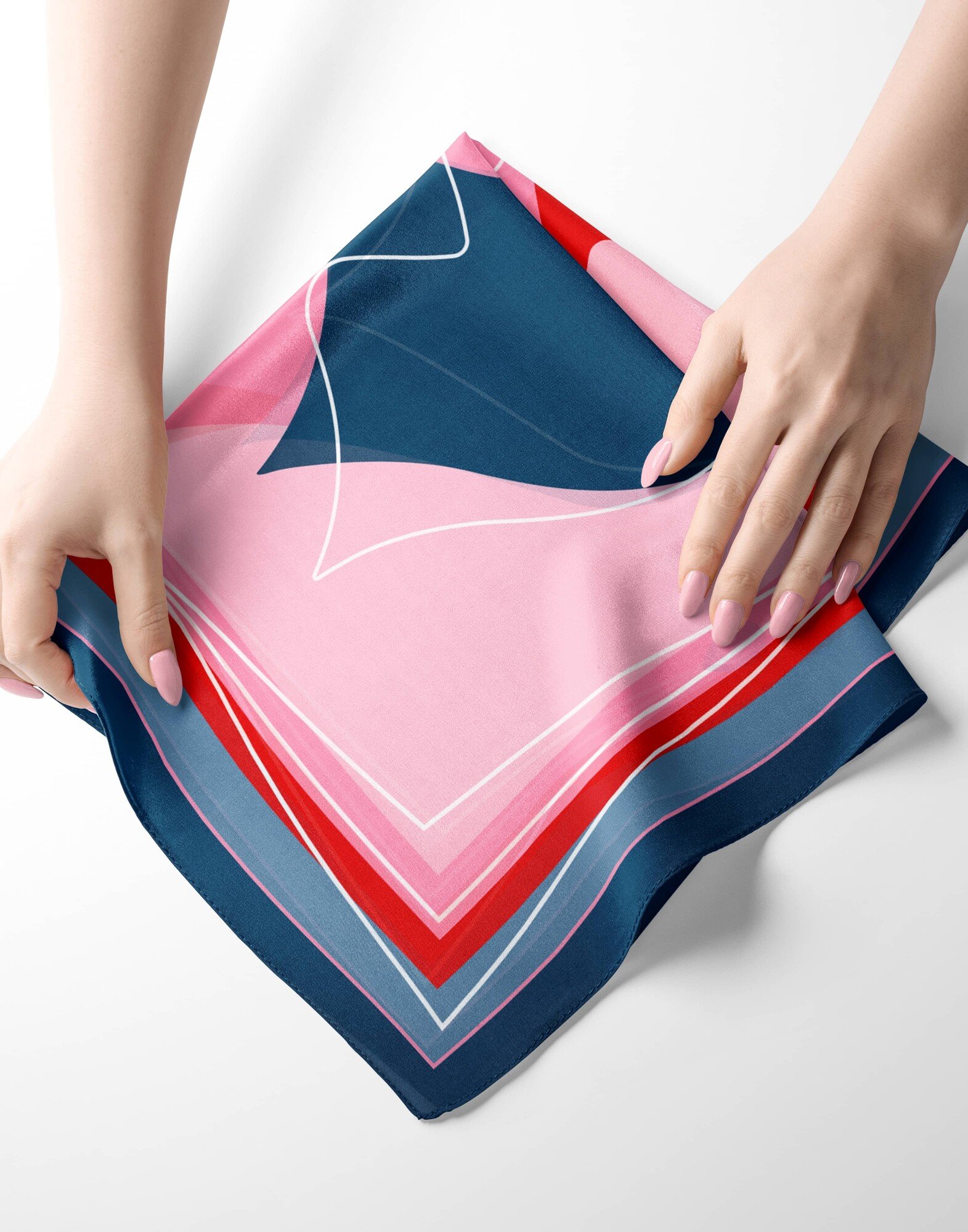 Carré de soie 69cm, twill de soie imprimé bouche MUSE - Bleu marine rouge rose| Gloria Balensi Foulards
