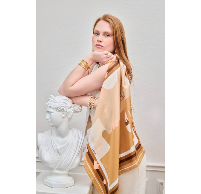 69cm silk twill square, LE BISOU print - Beige|Gloria Balensi scarves