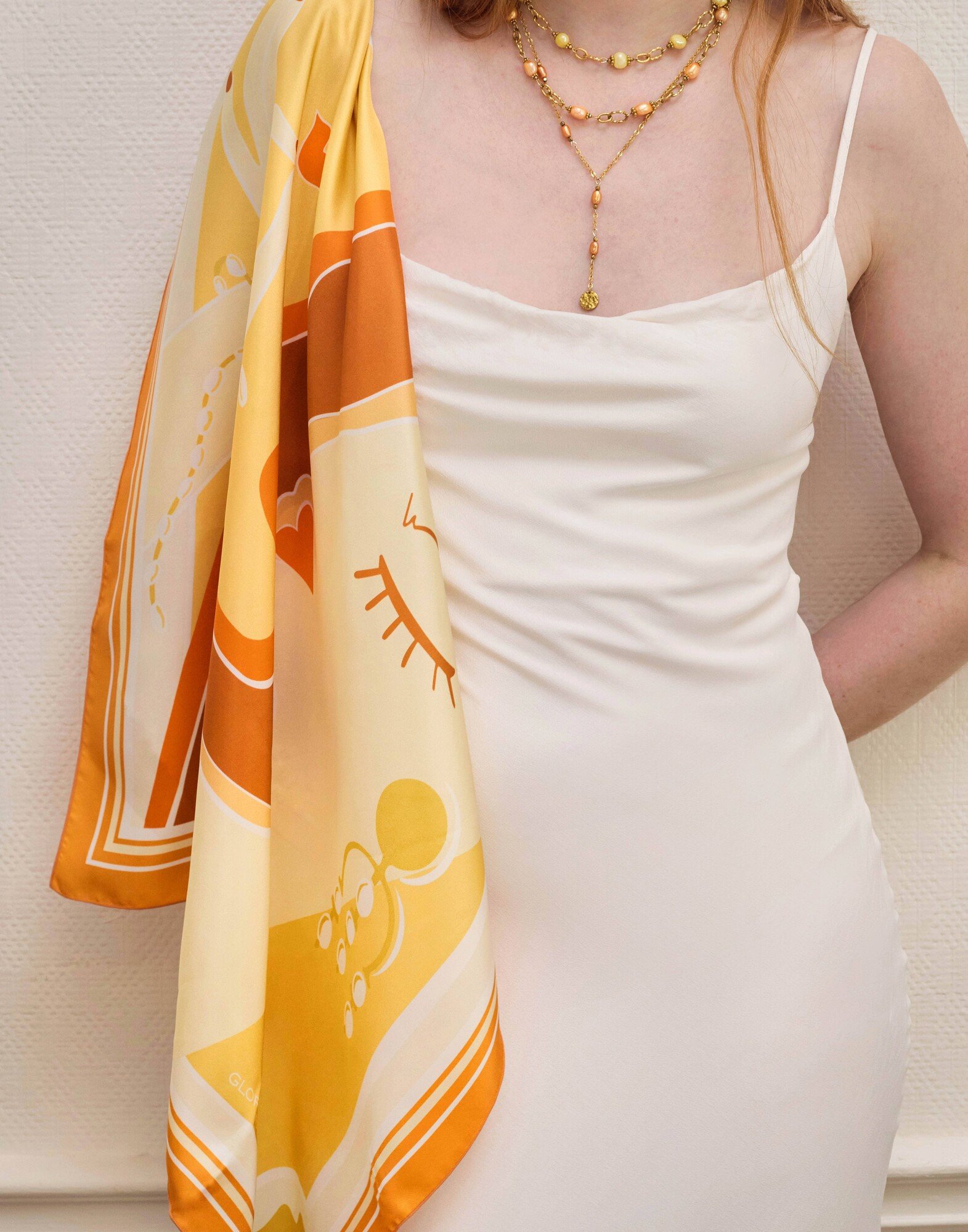 Foulard carré en twill de soie - imprimé TOI ET MOI Jaune 69cm| Gloria Balensi foulards