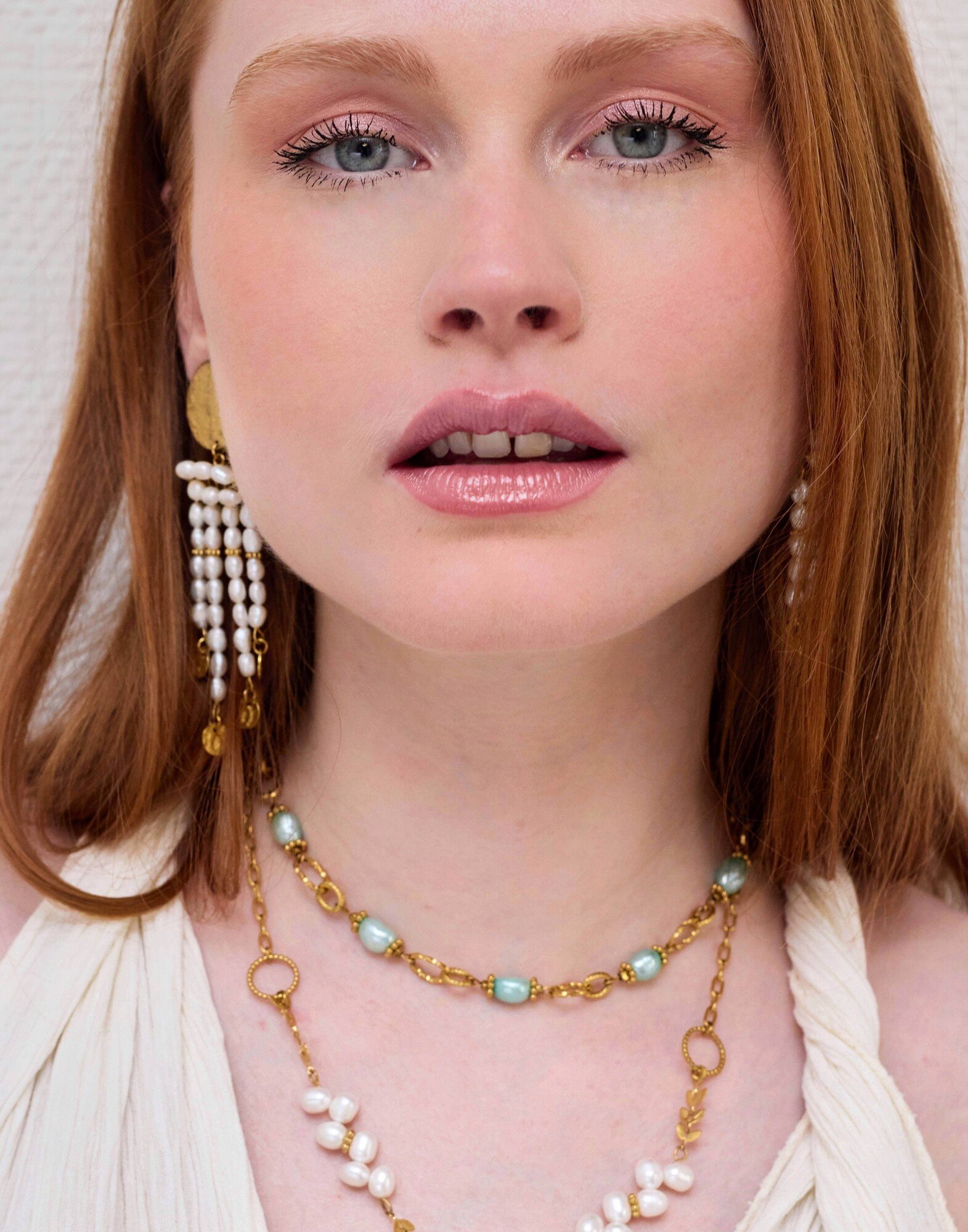 Blue cultured pearl choker necklace, vintage style large link chain - ROMY | Gloria Balensi Paris jewelry