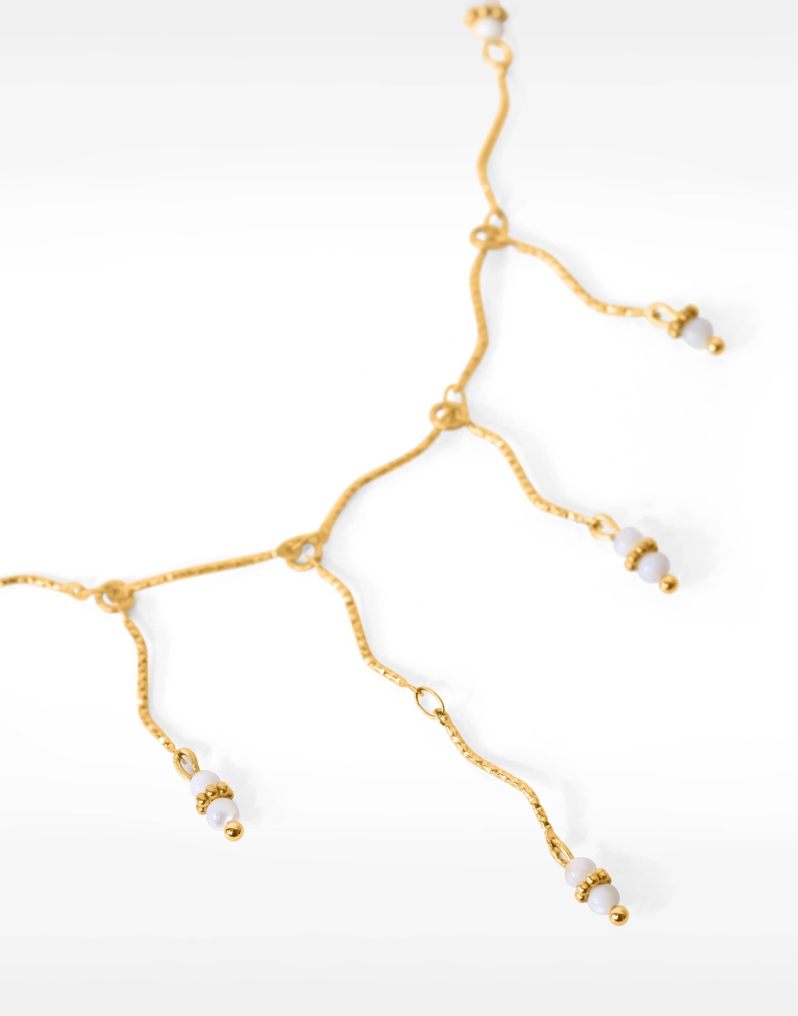 Golden Mother-of-Pearl Fringe Necklace AMARA | Gloria Balensi