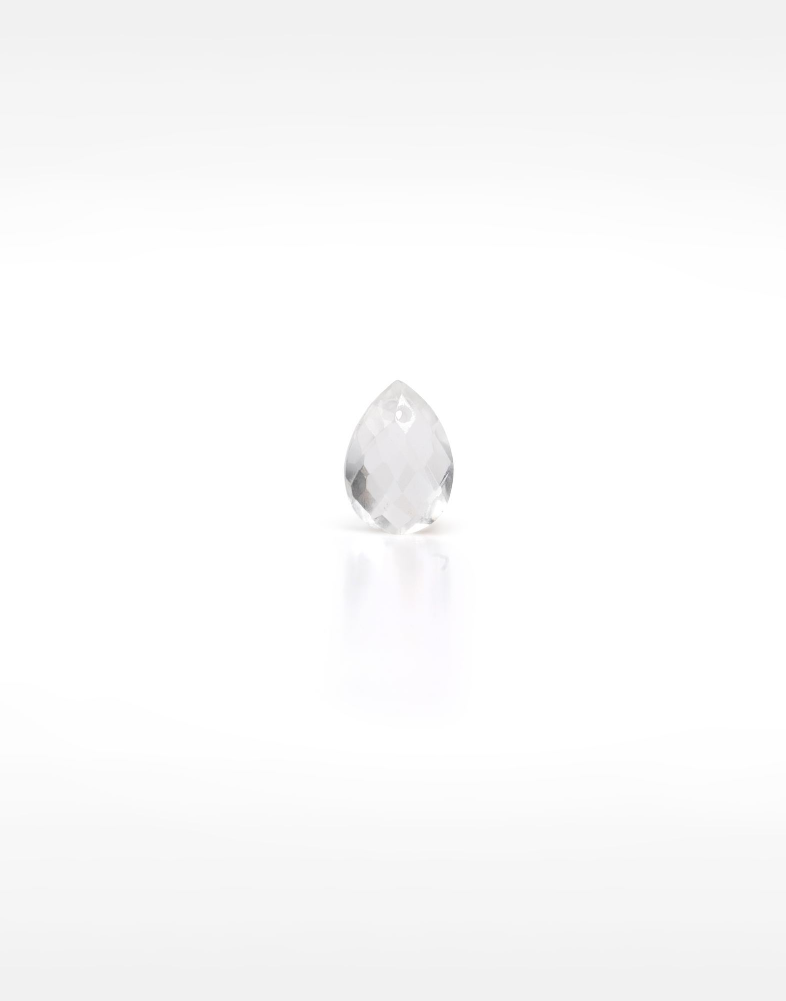 Rock crystal pear - HÉRA| Gloria Balensi