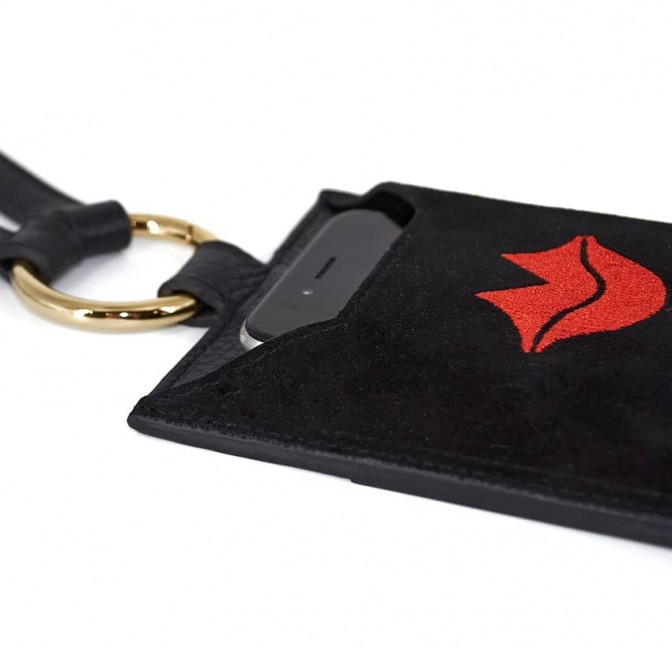 Black and red TÉLI phone pouch |Gloria Balensi