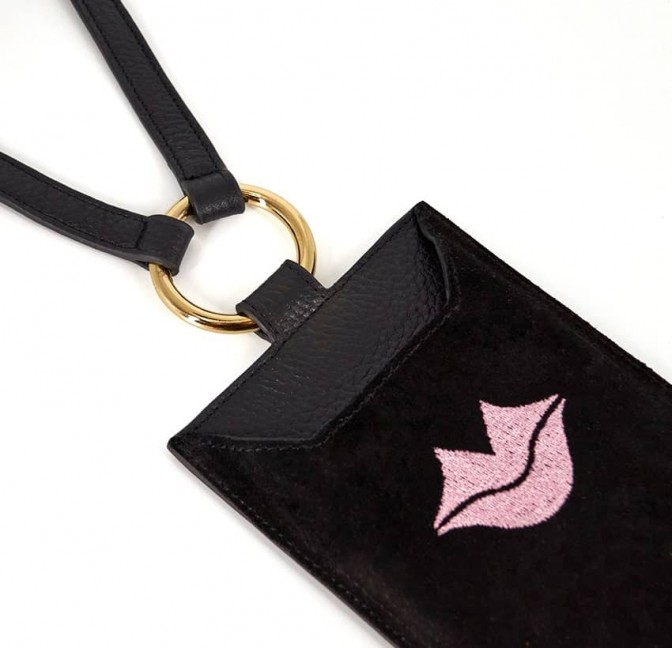 Black and pink velvet leather TELI phone pouch, lying view | Gloria Balensi